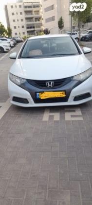 הונדה סיוויק האצ'בק החדשה Comfort אוט' 1.8 (142 כ''ס) בנזין 2012 למכירה בבאר שבע