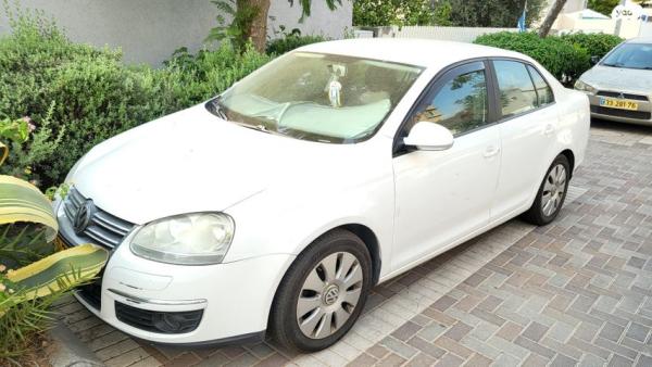 פולקסווגן ג'טה Manager אוט' 1.6 (102 כ''ס) בנזין 2010 למכירה באשדוד