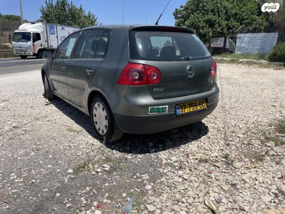 פולקסווגן גולף Trendline ידני 5 דל' 1.6 (102 כ"ס) בנזין 2007 למכירה ביודפת