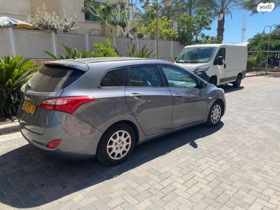 יונדאי i30 Inspire סטיישן אוט' 1.6 (135 כ"ס) בנזין 2014 למכירה באור יהודה