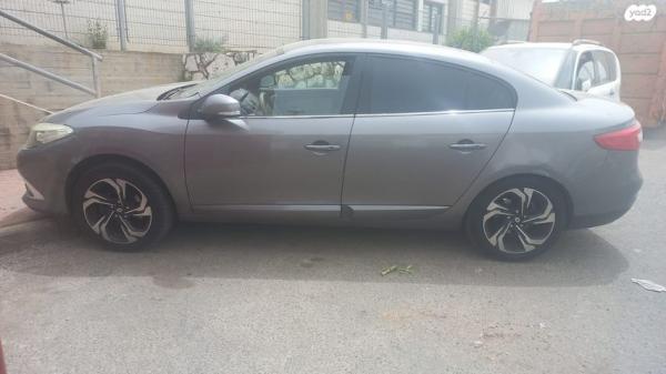 רנו פלואנס Privilege אוט' דיזל 1.5 (110 כ''ס) דיזל 2017 למכירה בעפולה