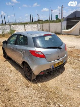 מאזדה H Dynamic אוט' 1.5 (103 כ"ס) בנזין 2010 למכירה ברעננה