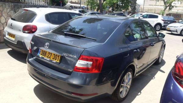 סקודה אוקטביה Exclusive אוט' 1.8 (180 כ''ס) בנזין 2018 למכירה בירושלים