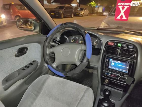 סוזוקי בלנו GLX ידני 1.6 (96 כ''ס) בנזין 2001 למכירה בבני ברק