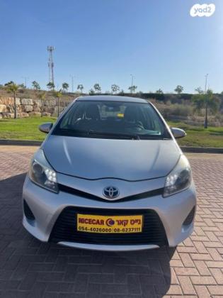 טויוטה יאריס הייבריד Hybrid אוט' 1.5 (74 כ''ס) בנזין 2014 למכירה בבאר שבע