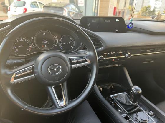 מאזדה j Spirit הצ'בק אוט' 2.0 (165 כ''ס) בנזין 2020 למכירה בנתניה