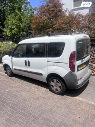פיאט דובלו Active ידני דיזל 5 מק' 1.2 (90 כ''ס) דיזל 2012 למכירה בכפר סבא