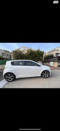 שברולט סוניק RS הצ'בק אוט' 1.4 (140 כ"ס) בנזין 2015 למכירה בחיפה