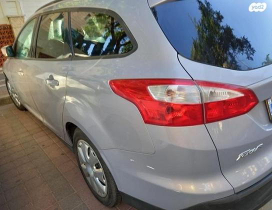 פורד פוקוס Trend סטיישן אוט' 1.6 (125 כ''ס) בנזין 2013 למכירה בחיפה