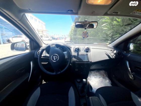 דאצ'יה סנדרו Laureate אוט' בנזין 0.9 (90 כ''ס) בנזין 2016 למכירה ב