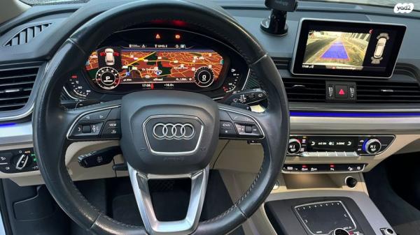 אאודי Q5 4X4 Tech Pack אוט' 2.0 (252 כ"ס) בנזין 2018 למכירה ברמת גן
