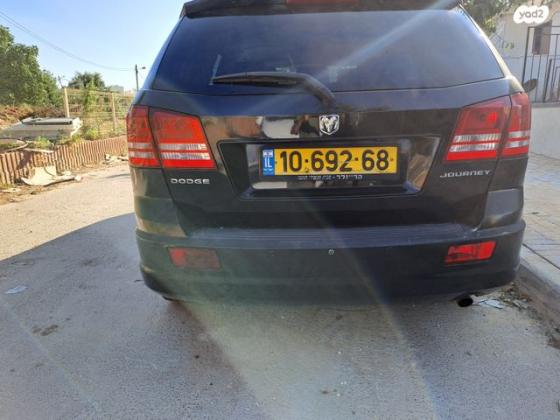 דודג' ג'רני SE אוט' 7 מק' 2.4 (168 כ"ס) בנזין 2009 למכירה באריאל