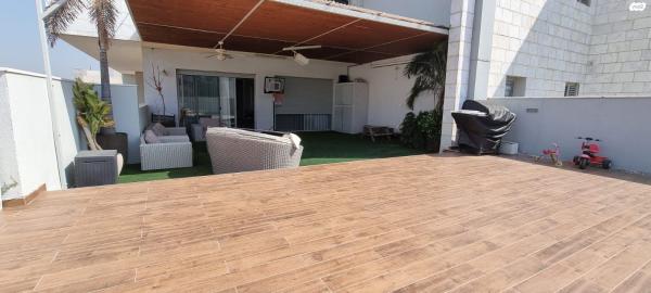 פרופ' אהרון צ'חנובר 5 (רחובות המדע)