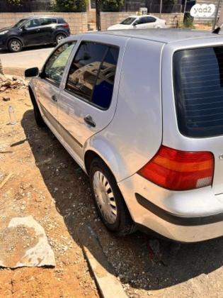 פולקסווגן גולף Comfortline אוט' 5 דל' 2.0 (115 כ''ס) בנזין 2002 למכירה בראש העין