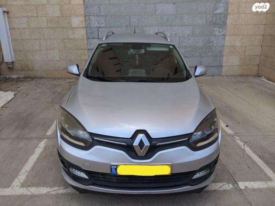 רנו מגאן אסטייט/ גראנד טור Expression אוט' 1.2 (132 כ''ס) בנזין 2016 למכירה בנתניה