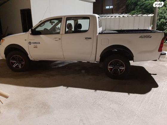 טויוטה היילקס ויגו 4X4 4X4 דאבל קבינה ידני דיזל 2.5 (102 כ''ס) דיזל 2007 למכירה בריחאנייה