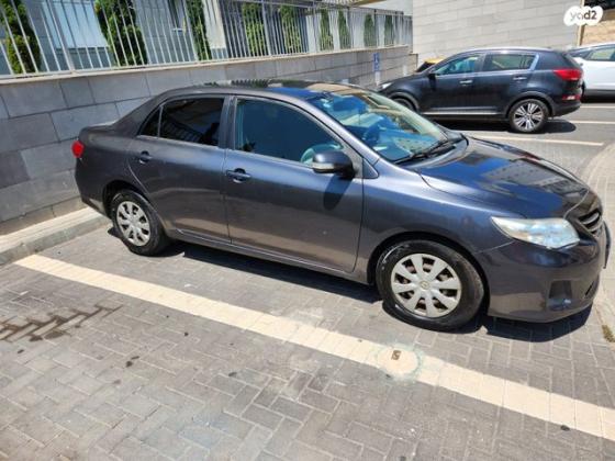 טויוטה קורולה GLI אוט' 1.6 (124 כ''ס) בנזין 2011 למכירה בטבריה