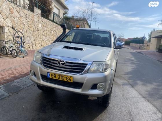 טויוטה היילקס ויגו 4X4 4X4 דאבל קבינה ידני דיזל 2.5 (120 כ''ס) דיזל 2008 למכירה בכפר אדומים
