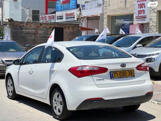 קיה פורטה LX אוט' 1.6 (130 כ''ס) בנזין 2016 למכירה בנתניה