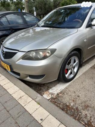 מאזדה j Comfort סדאן אוט' 1.6 (105 כ''ס) [2004-2009] בנזין 2005 למכירה בהוד השרון