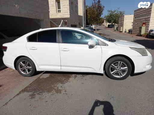 טויוטה אוונסיס אוט' 2.0 (152 כ"ס) [2009-2015] בנזין 2009 למכירה בירושלים