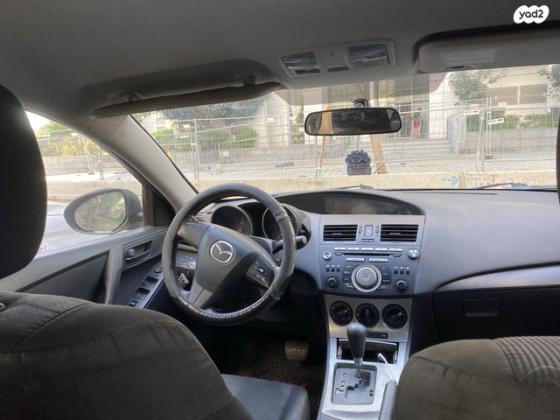 מאזדה i Active סדאן אוט' 1.6 (105 כ''ס) בנזין 2012 למכירה בתל אביב יפו