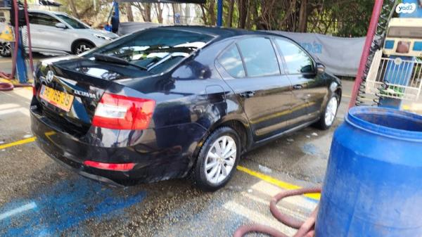 סקודה אוקטביה Style אוט' 1.2 (110 כ"ס) בנזין 2017 למכירה בהרצליה