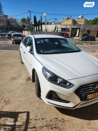 יונדאי סונטה הייבריד Premium הייבריד אוט' 2.0 (154 כ"ס) בנזין 2018 למכירה בתל אביב יפו