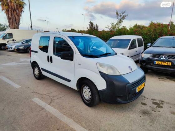 פיאט פיורינו Base אוט' דיזל 1.2 (75 כ''ס) דיזל 2013 למכירה בכפר סבא