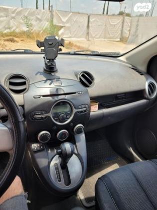 מאזדה H Dynamic אוט' 1.5 (103 כ"ס) בנזין 2010 למכירה ברעננה