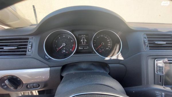 פולקסווגן ג'טה Trendline אוט' 1.4 (125 כ''ס) בנזין 2017 למכירה בתל אביב יפו