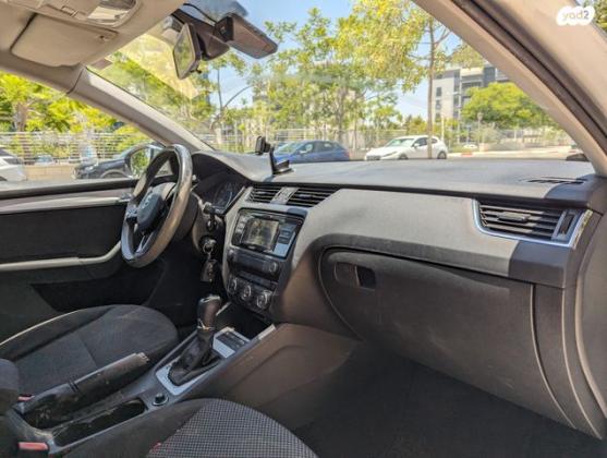 סקודה אוקטביה Ambition אוט' 1.2 (110 כ"ס) בנזין 2016 למכירה בטללים