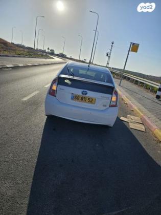 טויוטה פריוס GLI הייבריד אוט' 1.8 (99 כ"ס) בנזין 2014 למכירה במודיעין מכבים רעות