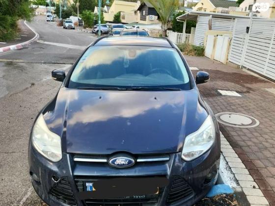 פורד פוקוס Trend סטיישן אוט' 1.6 (125 כ''ס) בנזין 2012 למכירה בשלומי