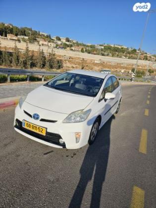 טויוטה פריוס GLI הייבריד אוט' 1.8 (99 כ"ס) בנזין 2014 למכירה במודיעין מכבים רעות