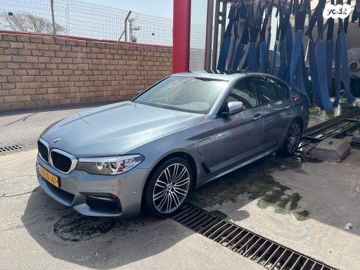 ב.מ.וו סדרה 5 530E M הייבריד אוט' 2.0 (252 כ''ס) היברידי חשמל / בנזין 2018 למכירה בעכו