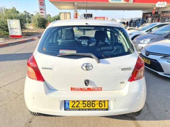 טויוטה יאריס Sol רובוטית 1.3 (87 כ"ס) בנזין 2007 למכירה ברמלה