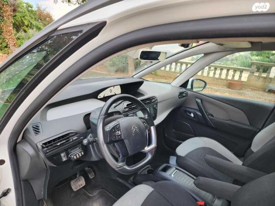 סיטרואן C4 פיקאסו Comfort PK אוט' 7 מק' 1.6 (165 כ''ס) בנזין 2015 למכירה בחיפה