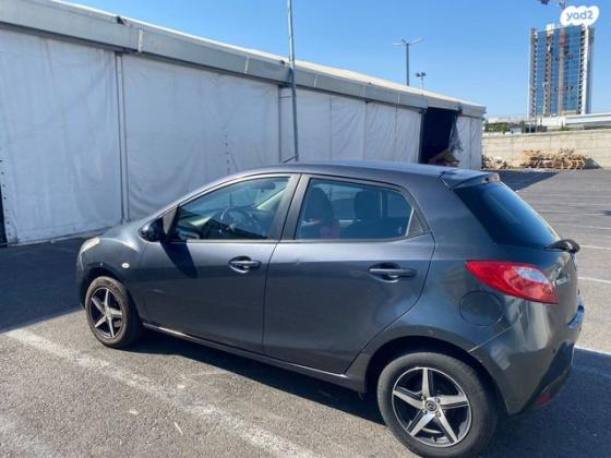 מאזדה H Active אוט' 1.5 (103 כ"ס) בנזין 2010 למכירה בתל אביב יפו