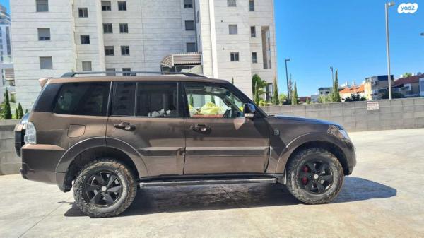 מיצובישי פג'רו ארוך 4X4 Dakar אוט' דיזל 7 מק' 3.2 (190 כ''ס)(*) דיזל 2018 למכירה בחולון