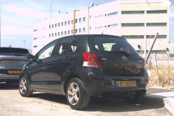 טויוטה יאריס Sol רובוטית 1.3 (100 כ"ס) בנזין 2010 למכירה בחיפה