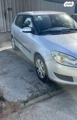 סקודה פאביה Ambiente ידני 1.4 (86 כ''ס) בנזין 2011 למכירה בכפר סבא