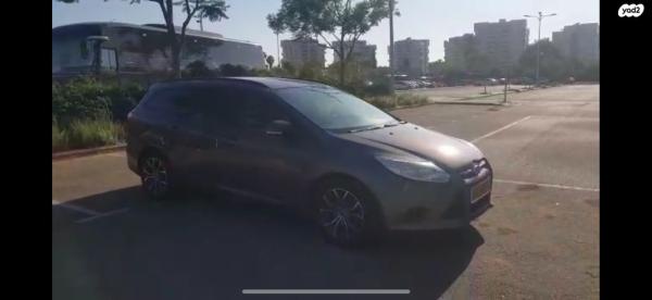 פורד פוקוס Trend סטיישן אוט' 1.6 (125 כ''ס) בנזין 2012 למכירה בחריש
