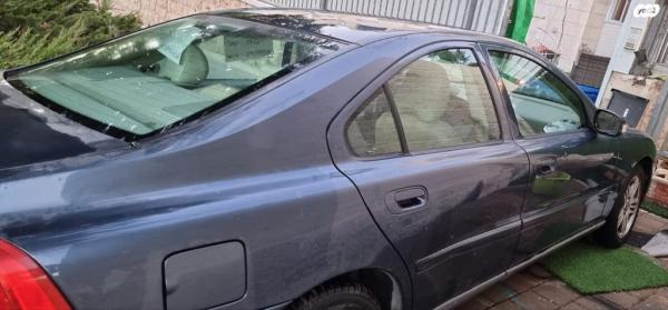 וולוו S60 אוט' 2.4 (140 כ''ס) בנזין 2010 למכירה בבית שמש