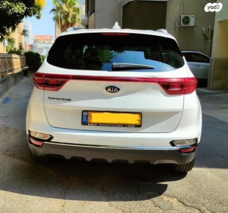 קיה ספורטז' Urban אוט' 2.0 (156 כ''ס) בנזין 2022 למכירה בראשון לציון