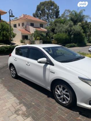 טויוטה אוריס הייבריד הייבריד אוט' 1.8 (99 כ''ס) בנזין 2016 למכירה בשדה ורבורג