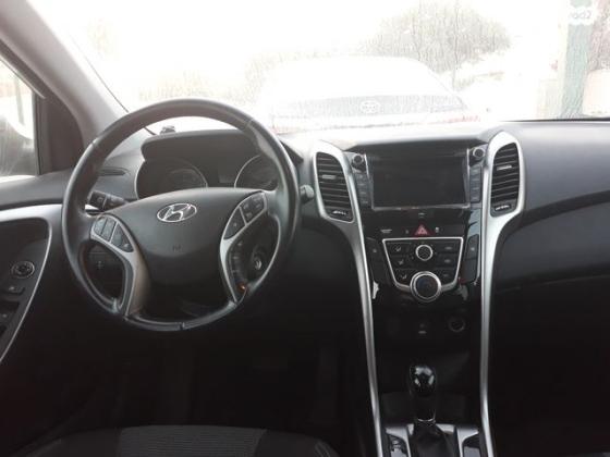 יונדאי i30 Inspire סטיישן אוט' 1.6 (135 כ"ס) בנזין 2015 למכירה באלקנה