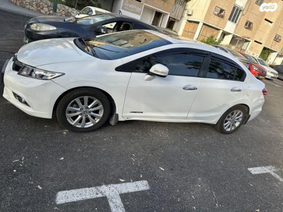 הונדה סיוויק סדאן החדשה Executive אוט' 1.8 (142 כ"ס) בנזין 2012 למכירה בבאר שבע