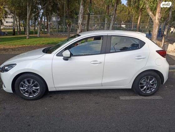 מאזדה H Dynamic אוט' 1.5 (116 כ''ס) בנזין 2021 למכירה בחיפה