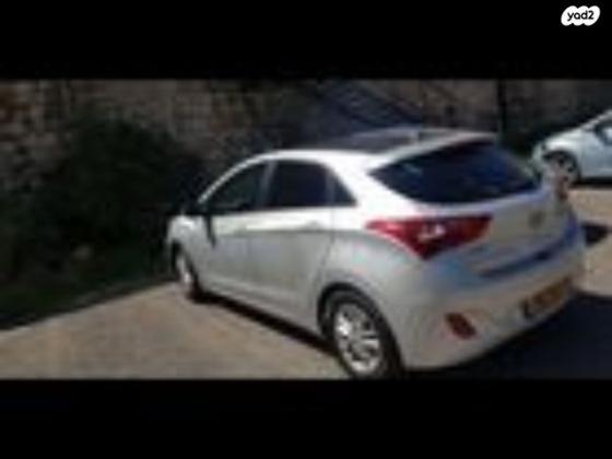 יונדאי i30 Inspire אוט' 1.6 (135 כ"ס) בנזין 2014 למכירה בנצרת
